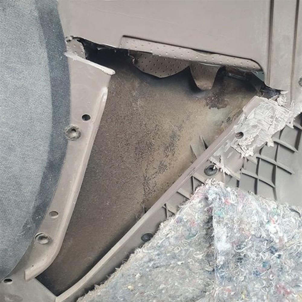 1993-95 F-150 SVT Lightning Power Window/Lock Bezel Repair Bracket - LH