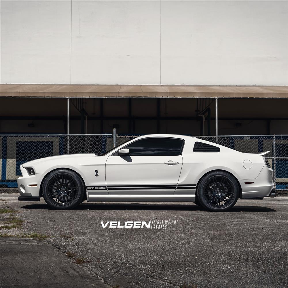 2005-2014 Mustang Velgen VF9 Wheel Kit - 20x10/11 - Gloss Black
