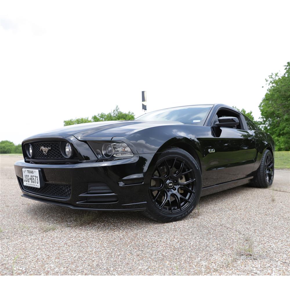 2005-14 Mustang SVE Drift Wheel & Kenda Tire Kit - 18x10  - Gloss Black