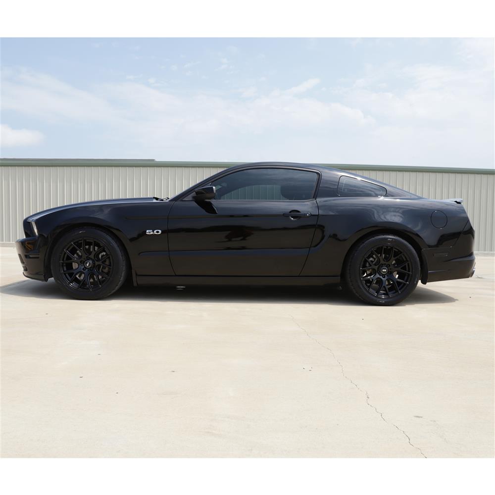 2005-14 Mustang SVE Drift Wheel & Kenda Tire Kit - 18x10  - Gloss Black