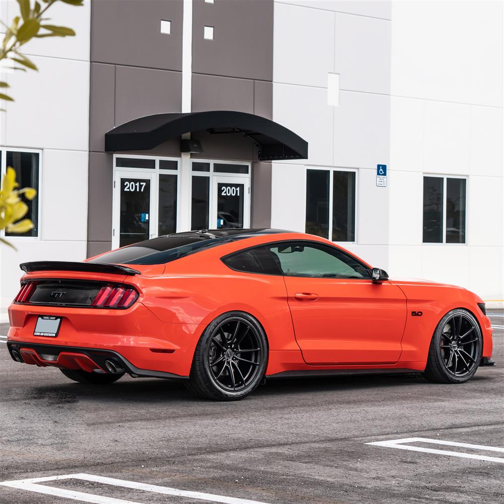 2015-23 Mustang Velgen VF5 Wheel & M/T Tire Kit - 20x10/11 - Satin Black