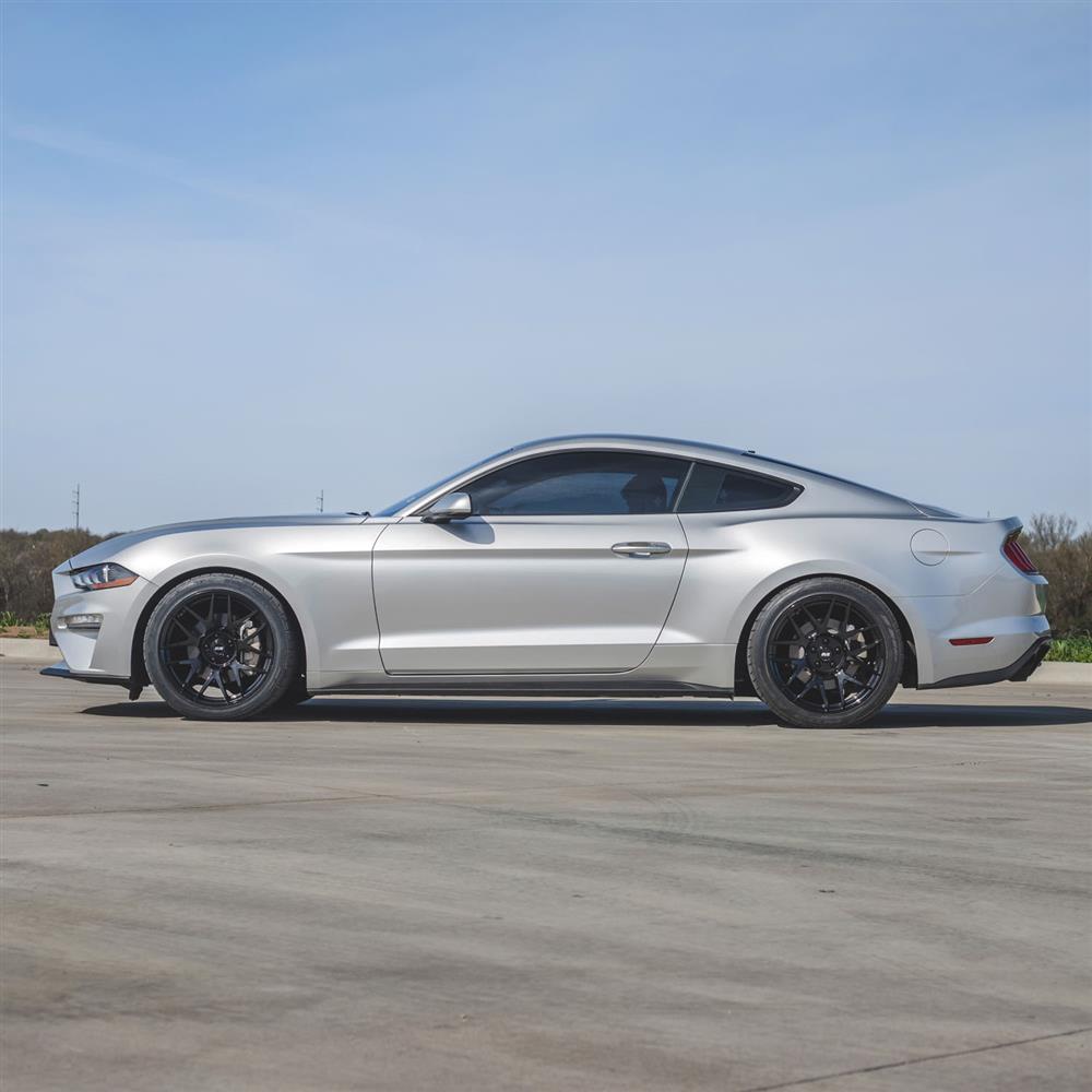 2015-2023 Mustang SVE R357 Wheel & Firestone Tire Kit - 19x10/11 - Gloss Black