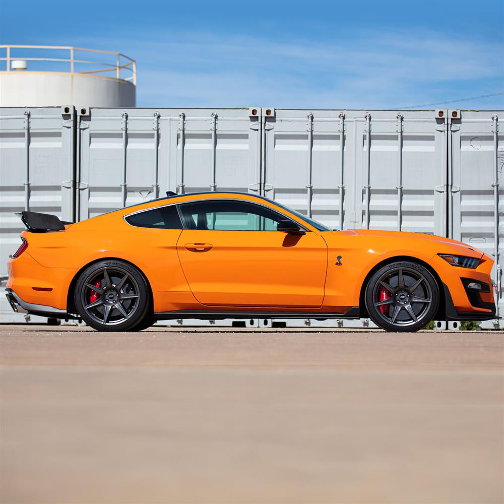 2020-2022 Mustang SVE CFX Forged Wheel & Michelin Sport 4S Tire Kit - 20x11/11.5 - Gloss Graphite GT500