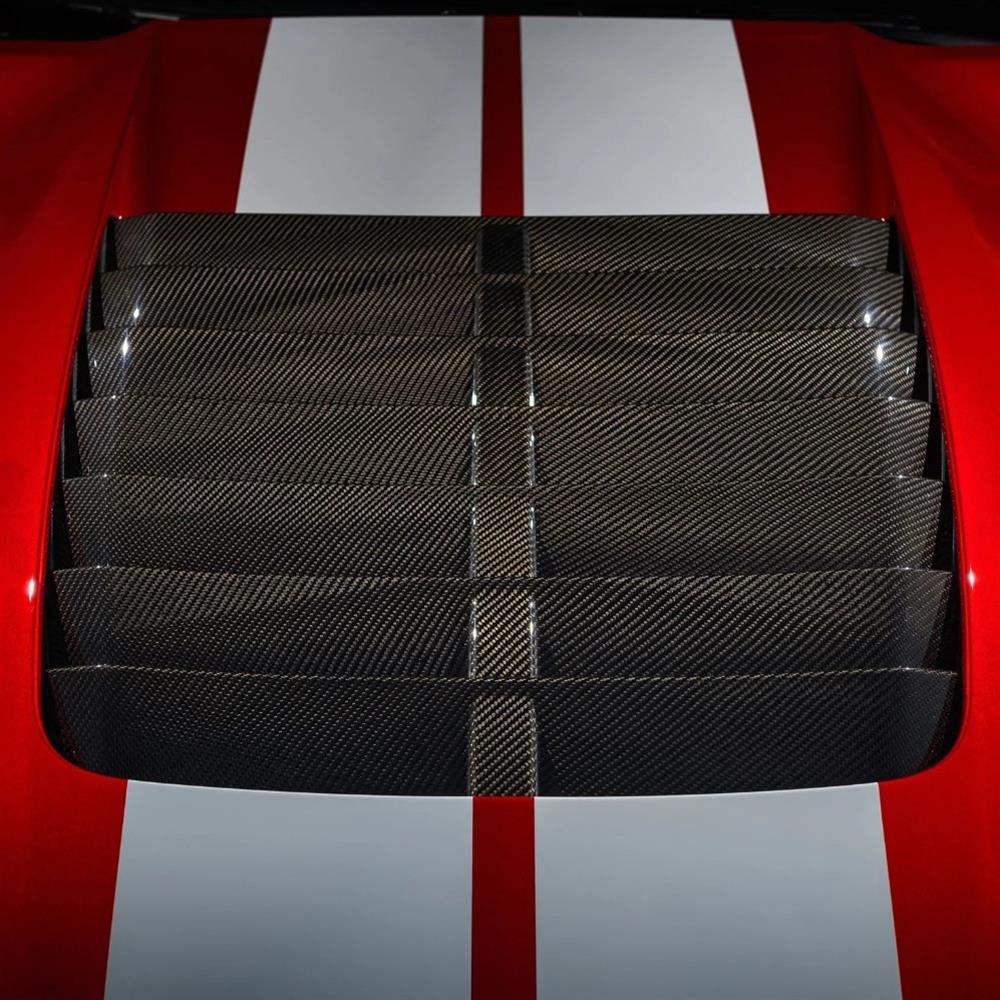 2020-2022 Mustang Ford Performance Carbon Fiber Hood Vent Kit