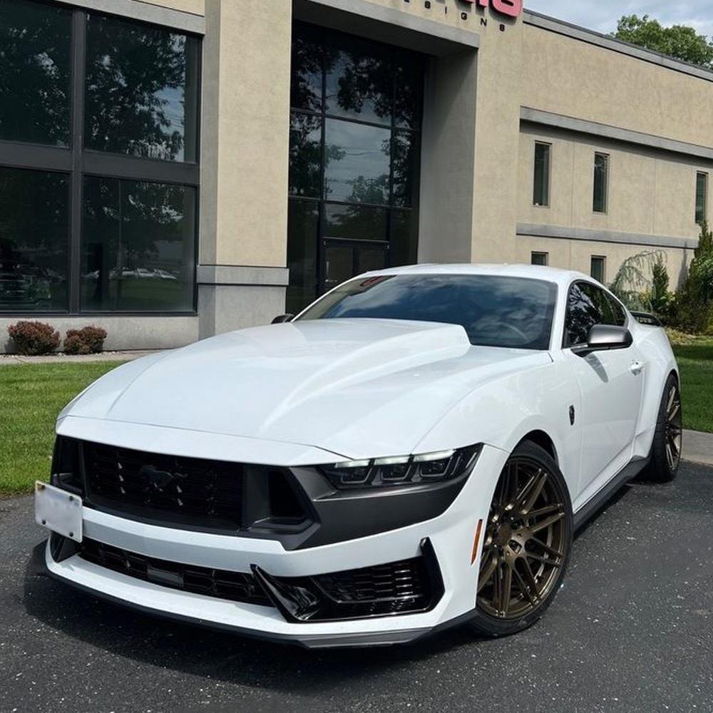 2024-26 Mustang Cervini 4" Cowl Hood