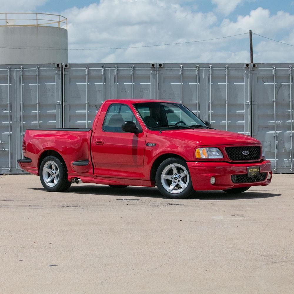 1999-04 F-150 SVT Lightning SVE 99-00 Style Wheel & Toyo Tire Kit - 18x9.5  - Silver
