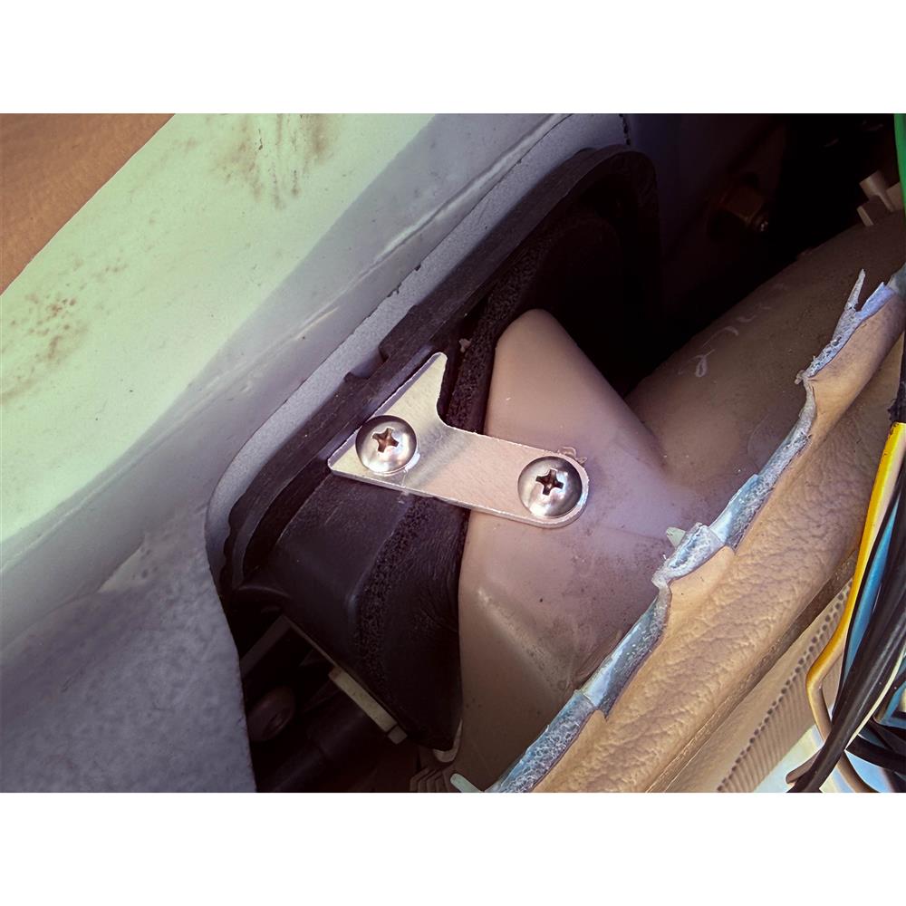 1994-04 Mustang Door Panel Support Kit