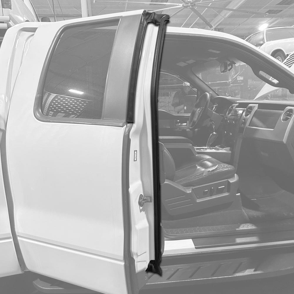 2010-14 F-150 Raptor Rear Door Center Weatherstrip - RH Super Cab