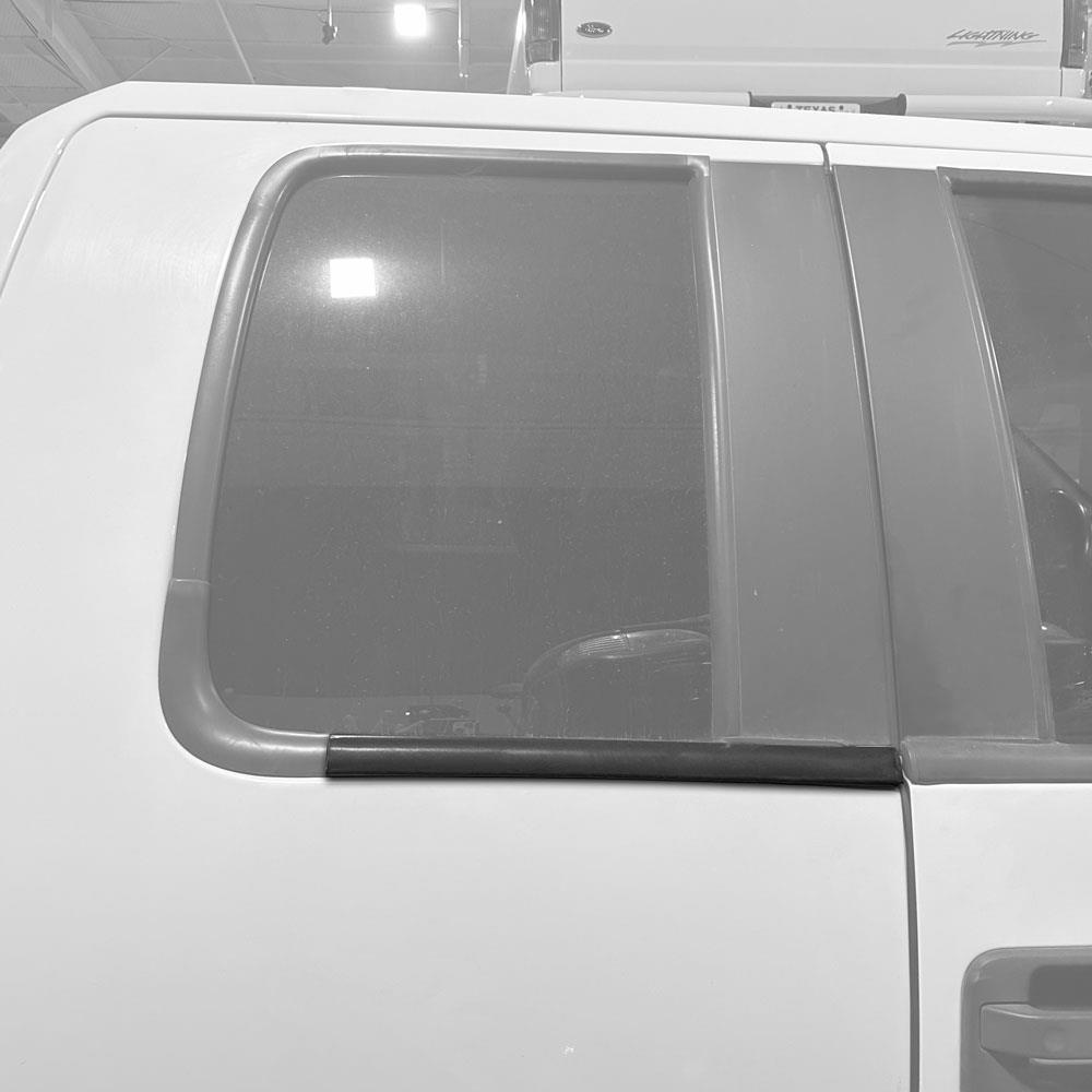2010-14 F-150 Raptor Rear Outer Door Belt Molding - RH Super Cab