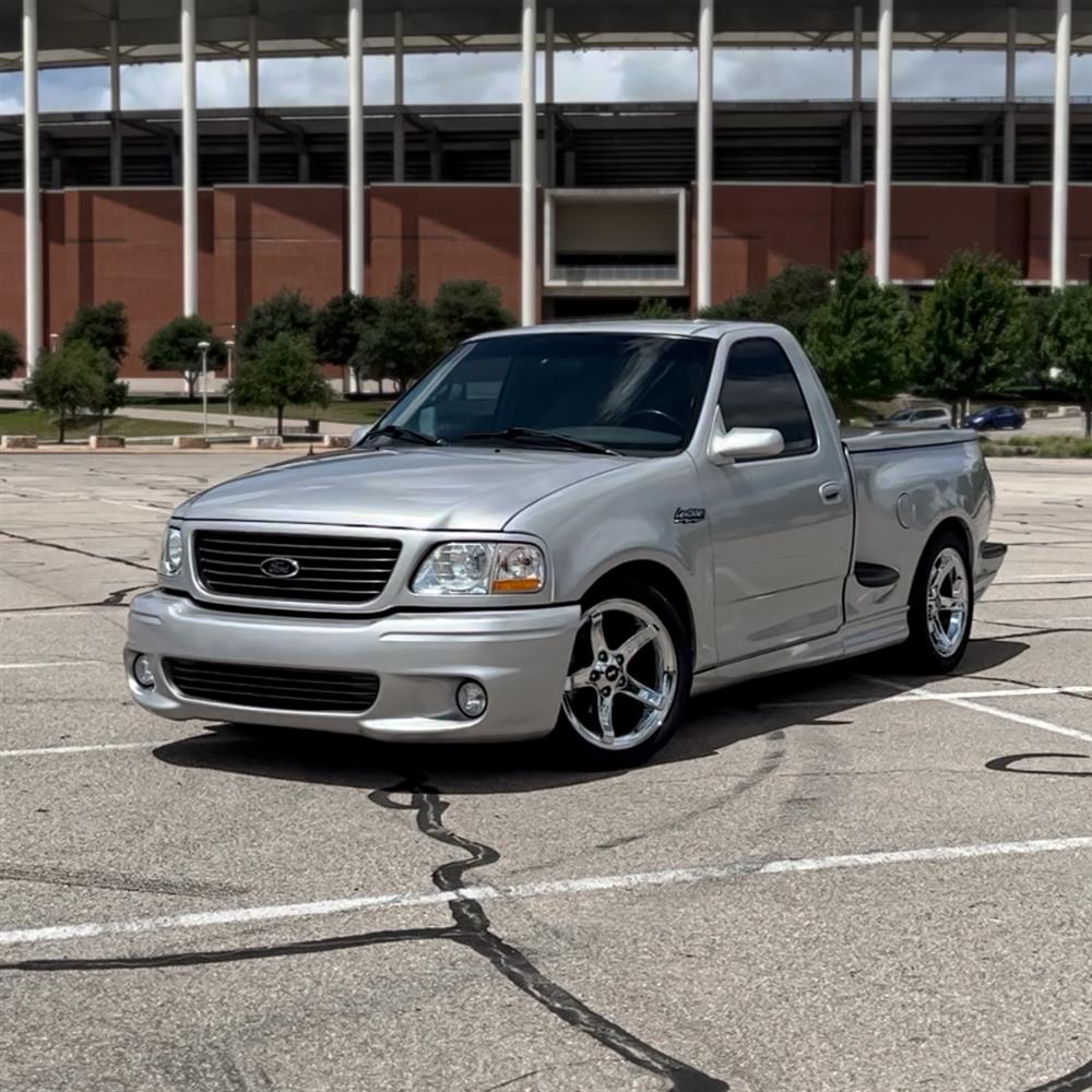 1999-04 F-150 SVT Lightning Front Bumper Cover