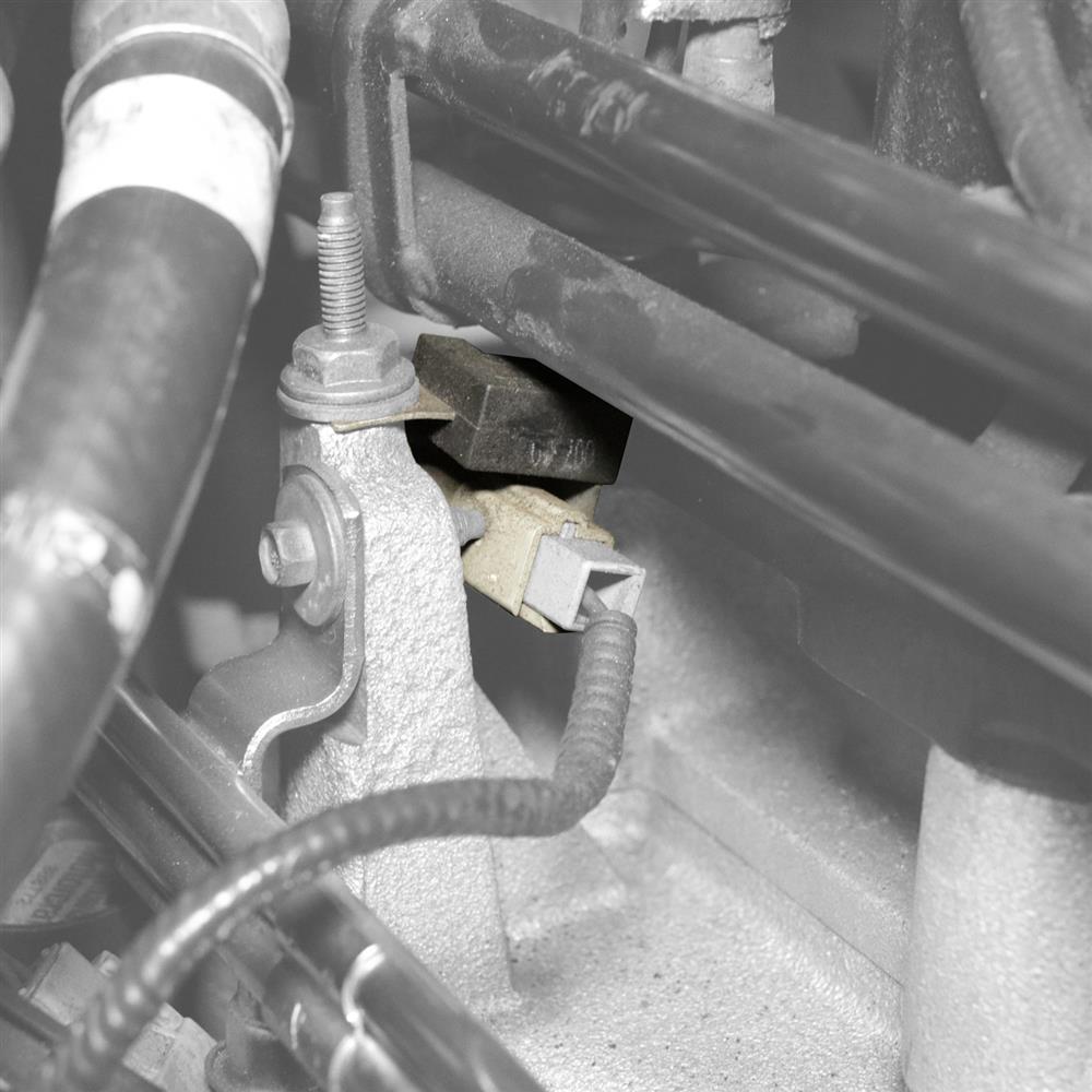 F150 SVT Lightning Radio Noise Suppressor (9904) F6AZ18801A