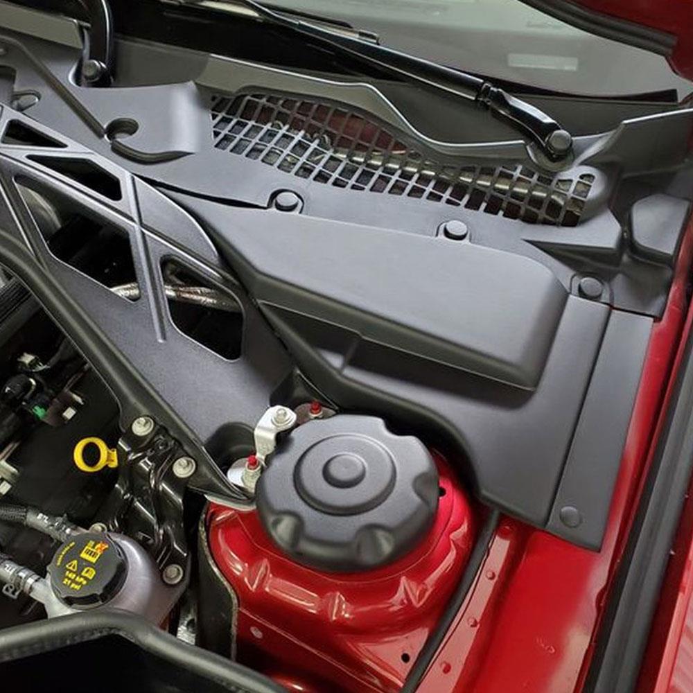 2020-2022 Mustang JLT Master Cylinder Cover - GT500