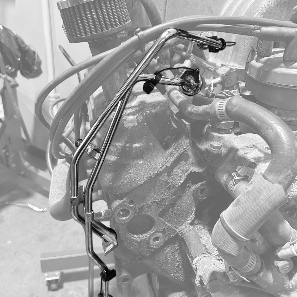 1986-93 Mustang Fuel Rail Extension Lines w/ Clips 5.0