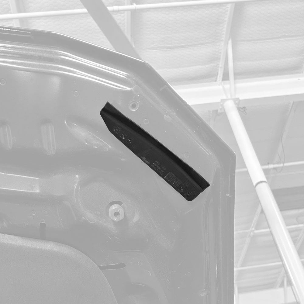 2018-26 Mustang Headlight to Hood Seal - LH