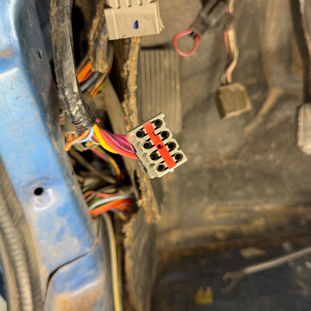 1987-93 Mustang Power Door Harness Connectors