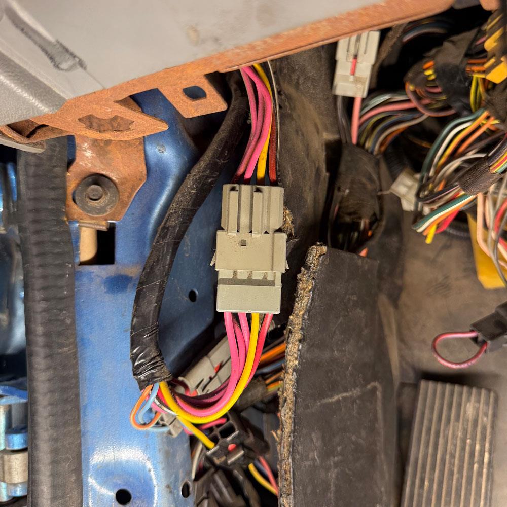 1987-93 Mustang Power Door Harness Connectors