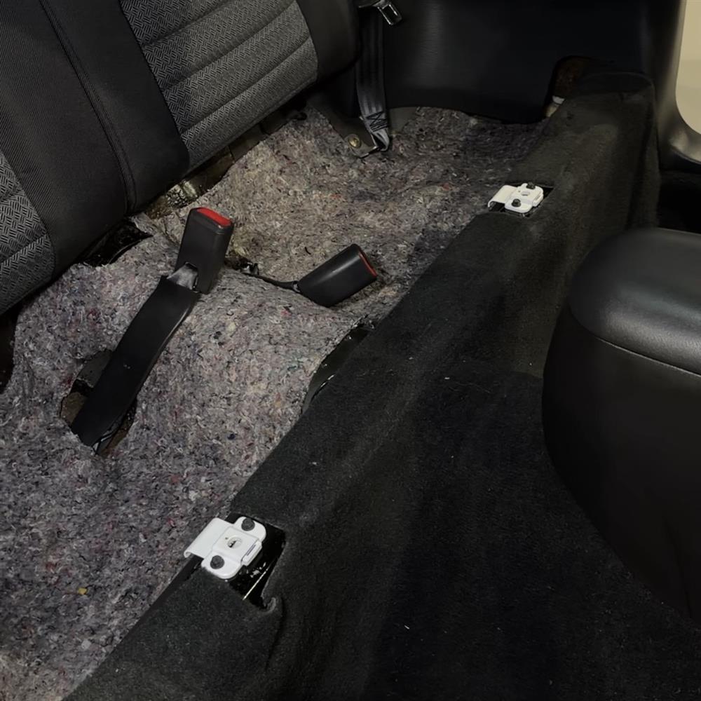 1994-04 Mustang Rear Seat Bottom Locks