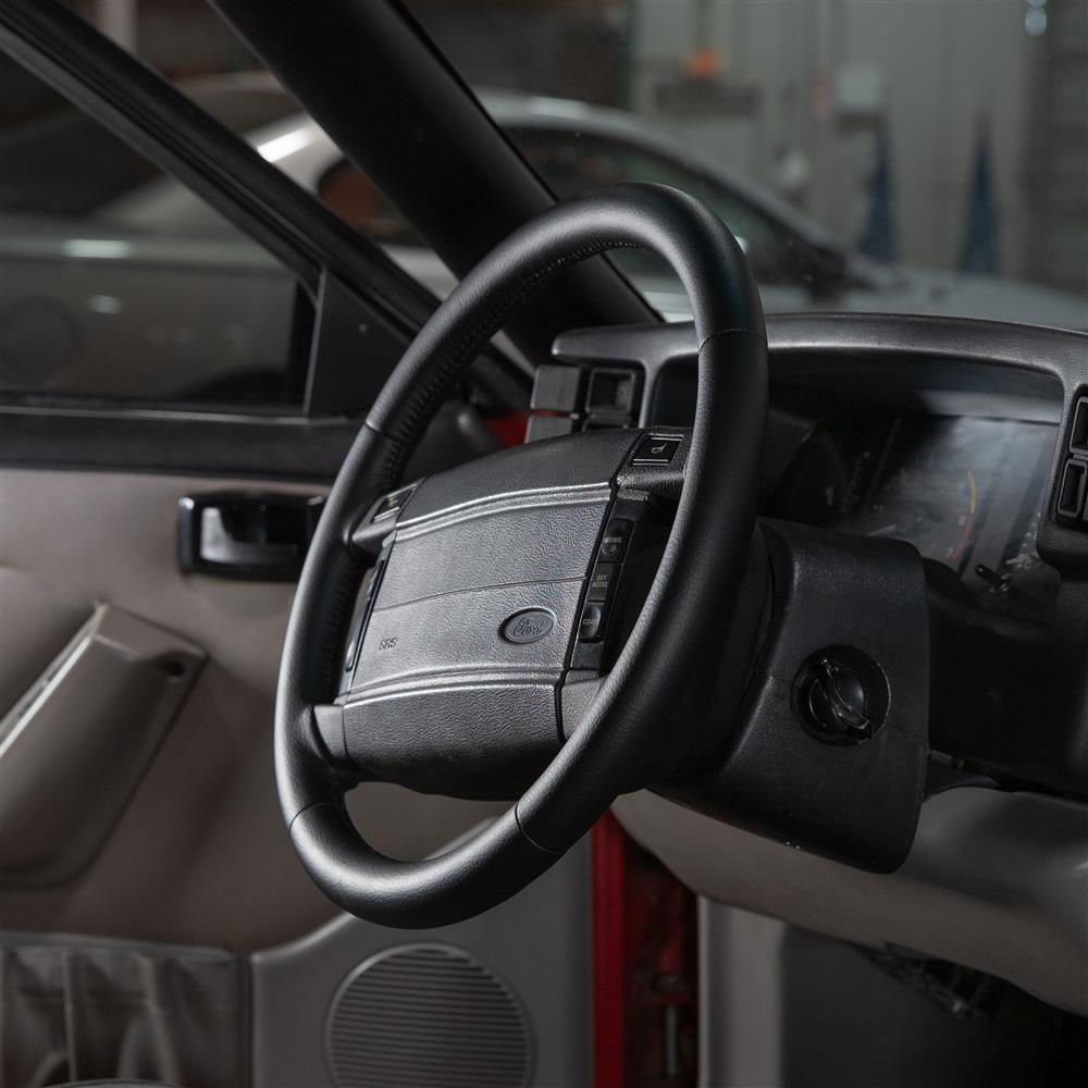 1990-93 Mustang Replacement Steering Wheel Black