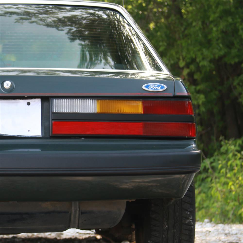 1985-86 Mustang Tail Light Lens - RH
