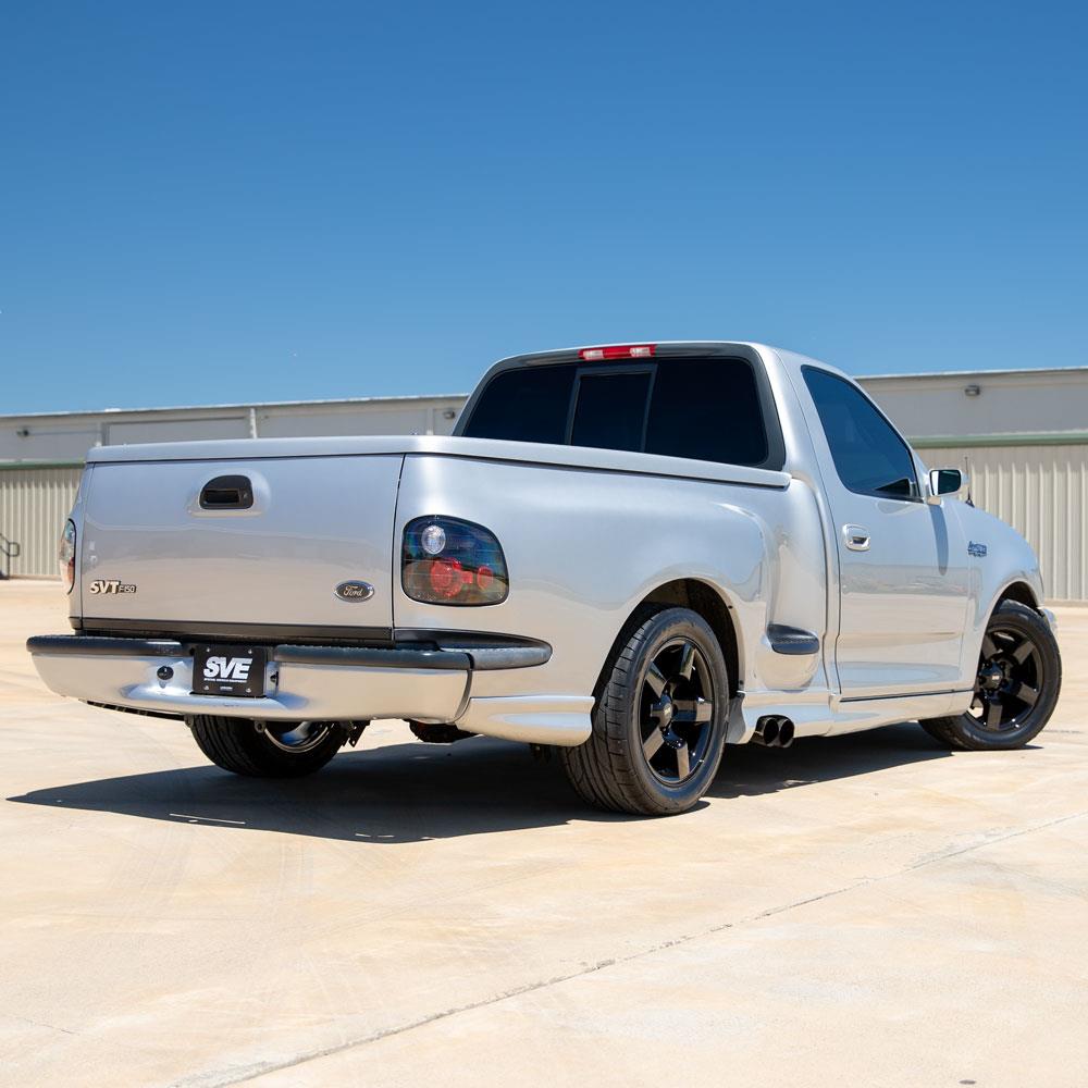 1999-2004 F-150 SVT Lightning SVE 01-02 Style Wheel & Nitto Tire Kit - 18x9.5 - Gloss Black