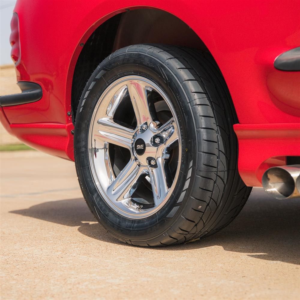 1999-04 F-150 SVT Lightning SVE 03-04 Style Wheel & Toyo Tire Kit - 18x9.5  - Chrome