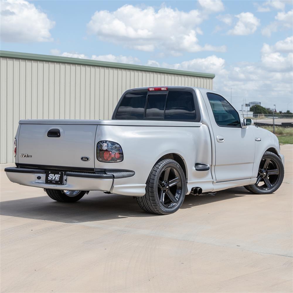 1999-04 F-150 SVT Lightning SVE 03-04 Style Wheel & Toyo Tire Kit - 20x9  - Black