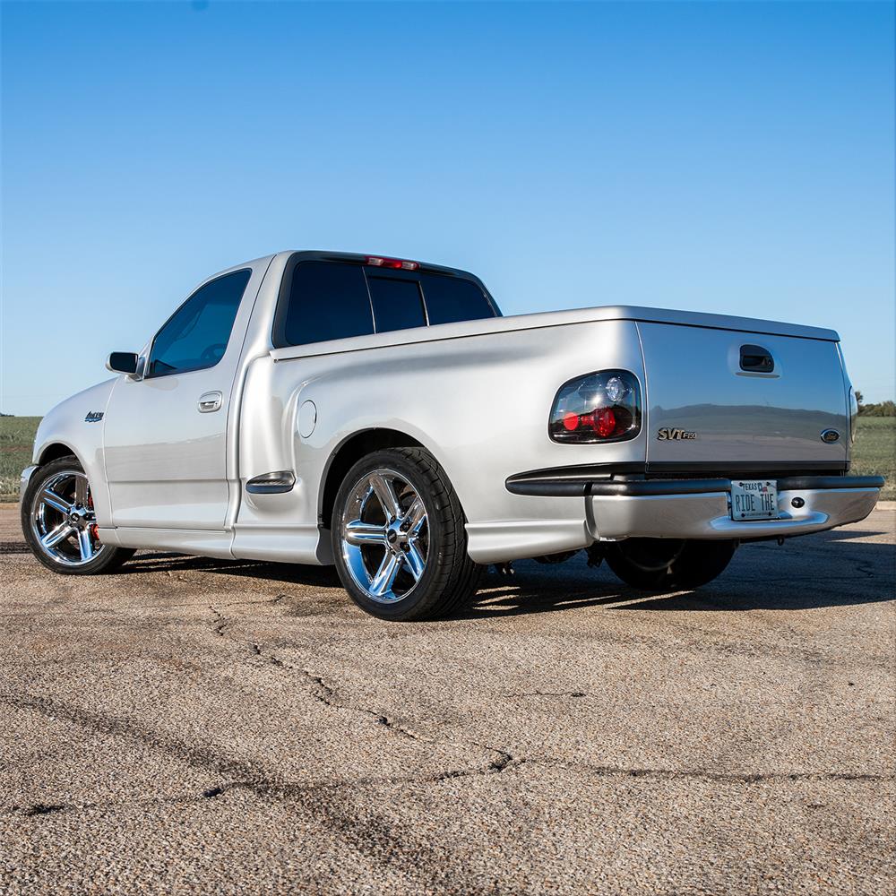 1999-04 F-150 SVT Lightning SVE 03-04 Style Wheel & Toyo Tire Kit - 20x9  - Chrome