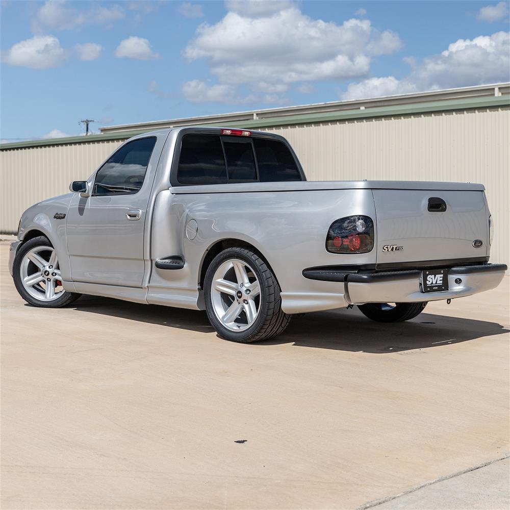 1999-04 F-150 SVT Lightning SVE 03-04 Style Wheel & Toyo Tire Kit - 20x9  - Silver