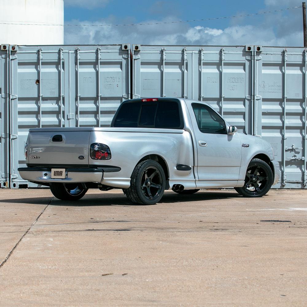 1999-04 F-150 SVT Lightning SVE 99-00 Style Wheel & Toyo Tire Kit - 20x9  - Black