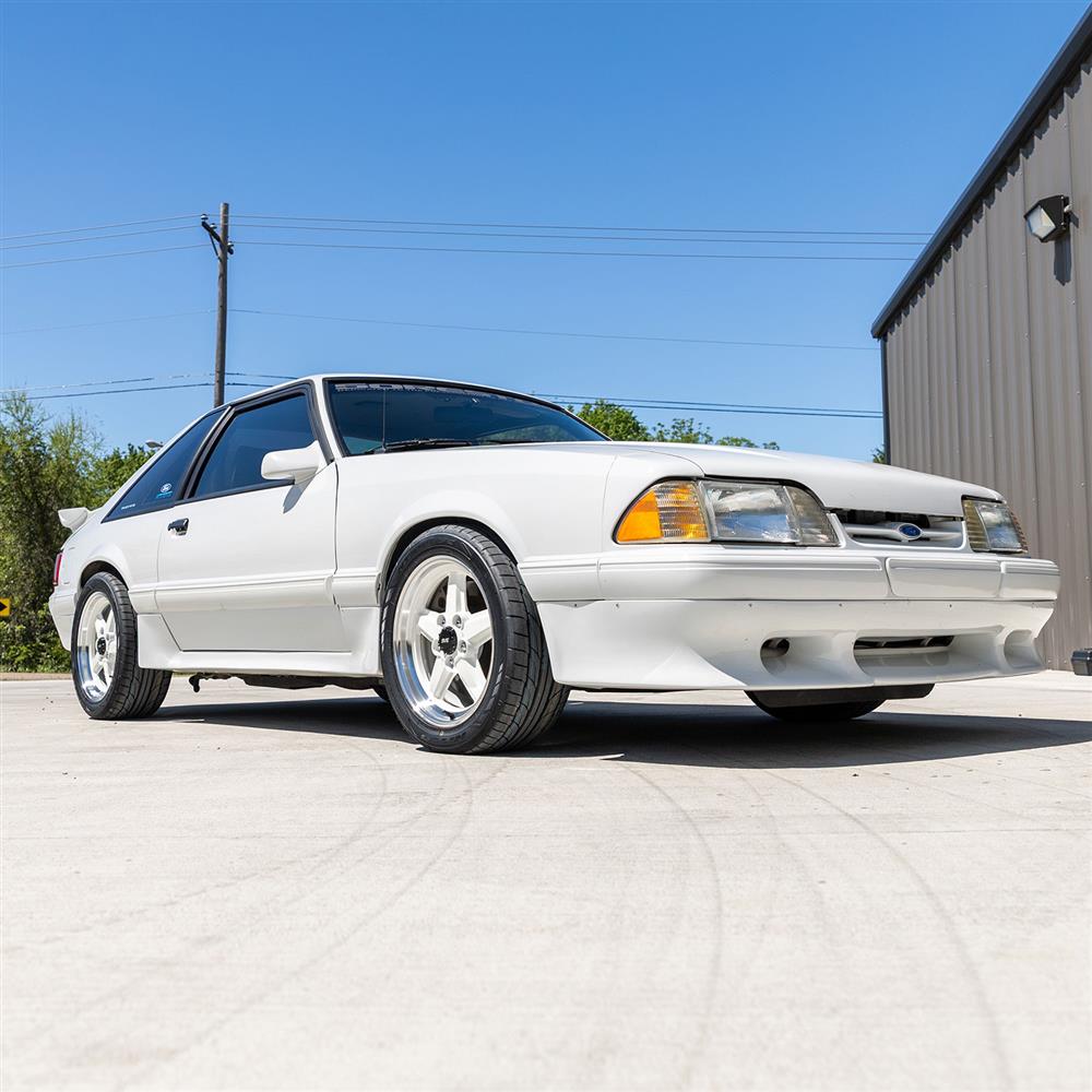 1979-93 Mustang SVE 5 Lug S89 Wheel Kit - 17x8/9  - White