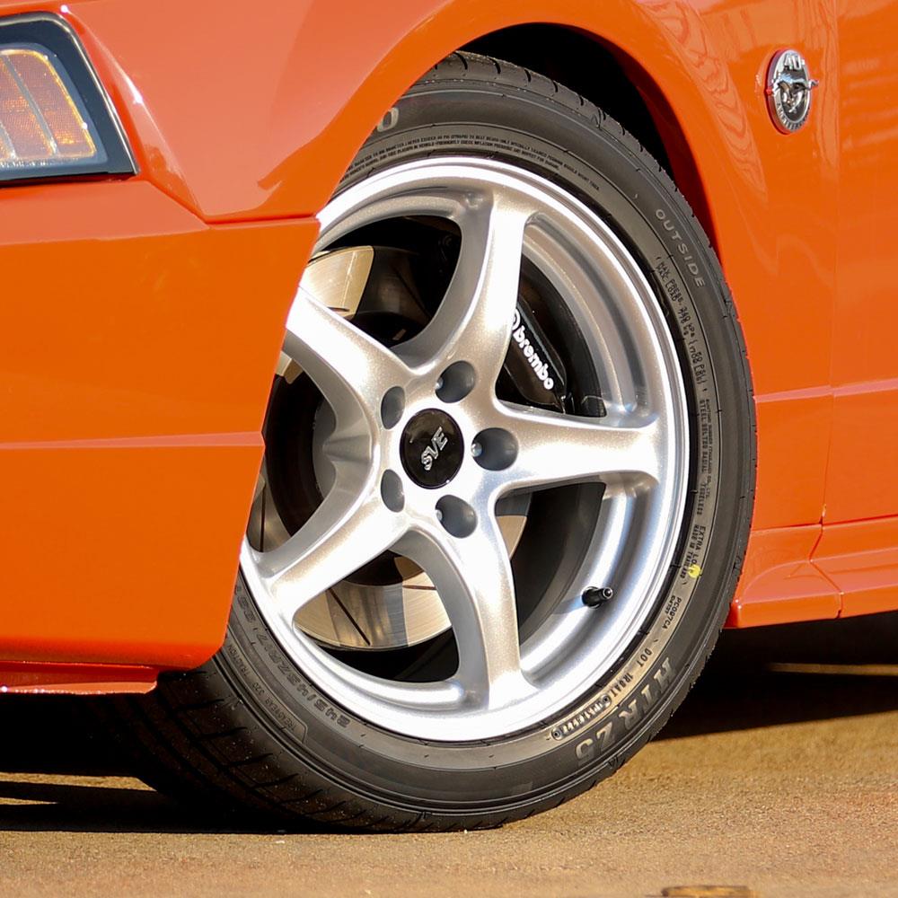 1994-2004 Mustang SVE 98 Cobra Wheel & Nitto Tire Kit - 17x8 - Silver