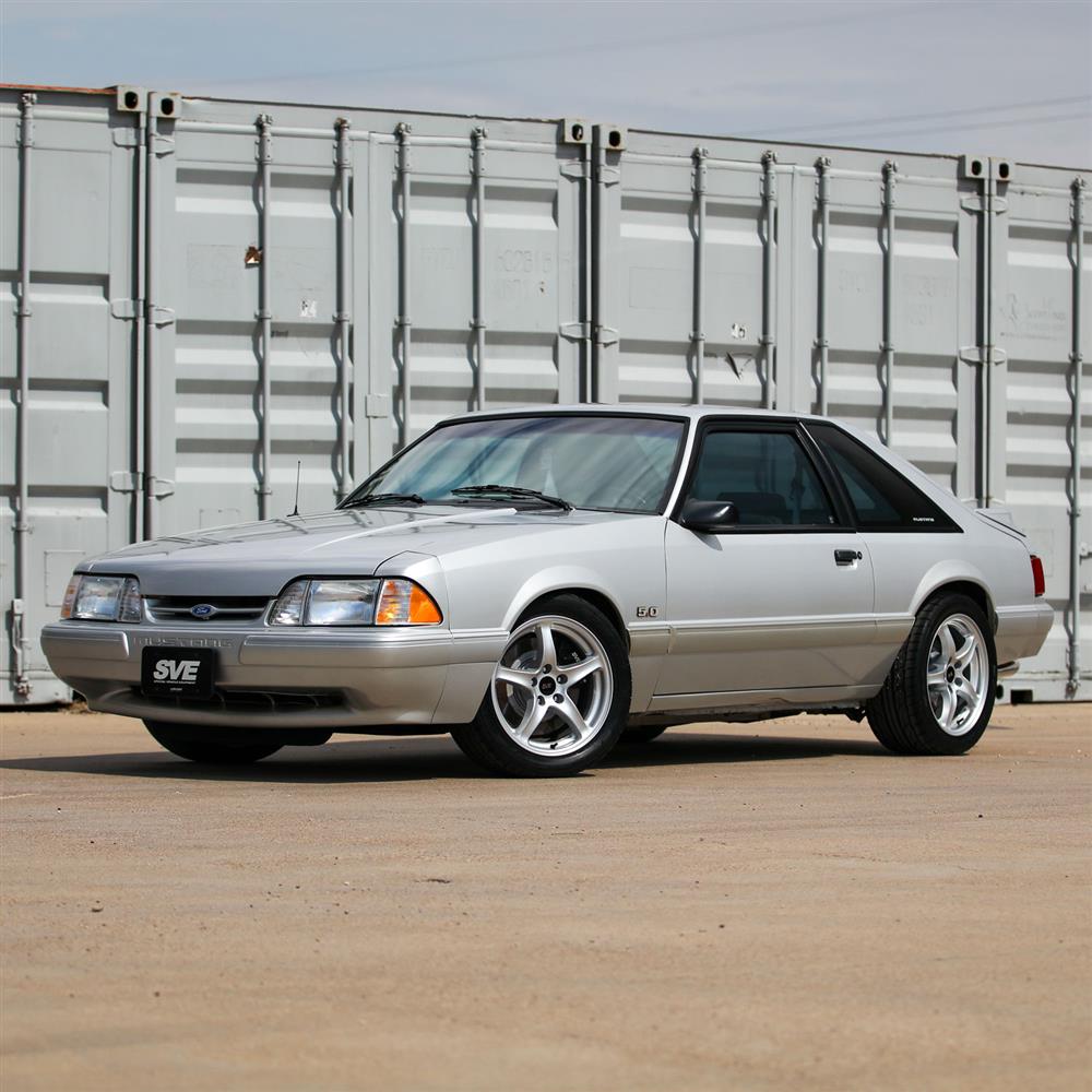 1994-2004 Mustang SVE 98 Cobra Wheel & Sumitomo Tire Kit - 17x8/9 - Silver