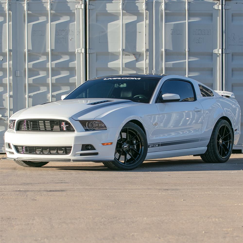 2005-14 Mustang SVE DHP1 Forged Wheel & Nitto NT05 Tire Kit - 19x10/11  - Black