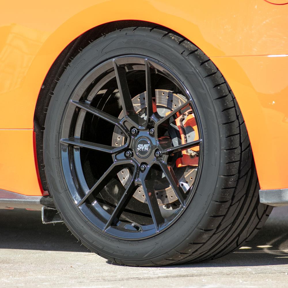 2015-23 Mustang SVE DHP1 Forged Wheel & Nitto NT05 Tire Kit - 19x10/11  - Black