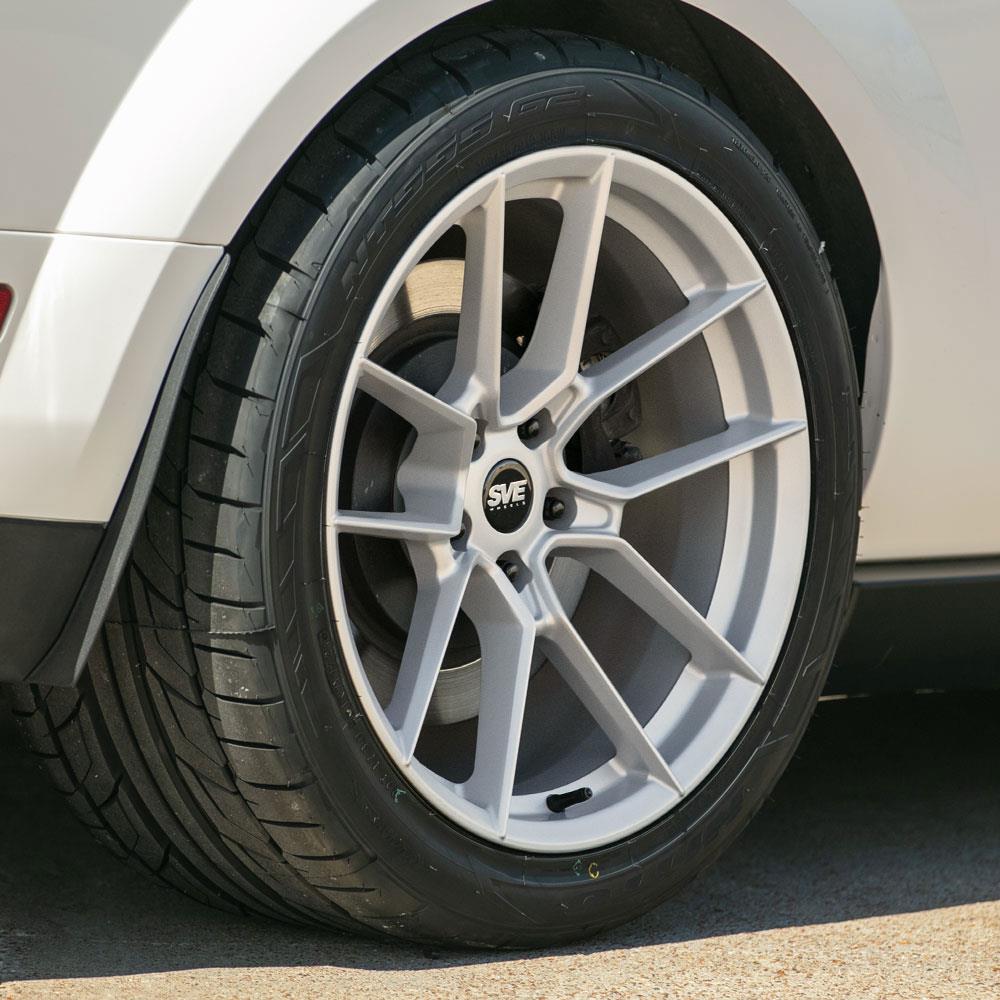 2005-14 Mustang SVE DHP1 Forged Wheel & Nitto NT05 Tire Kit - 19x10/11  - Silver