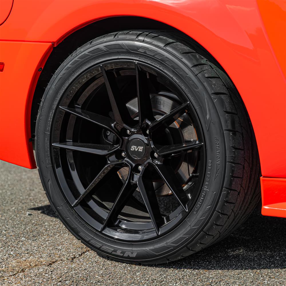 1994-04 Mustang SVE DHP1 Wheel - 18x10  - Gloss Black