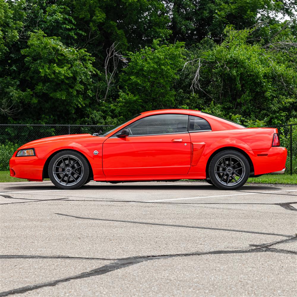 1994-04 Mustang SVE DHP1 Wheel - 18x10  - Gloss Graphite