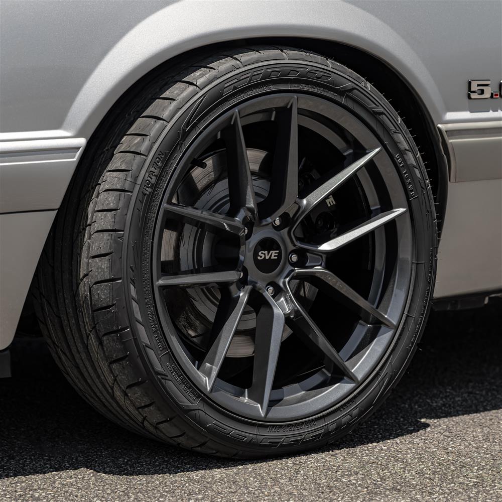 1994-04 Mustang SVE DHP1 Wheel - 18x9  - Gloss Graphite