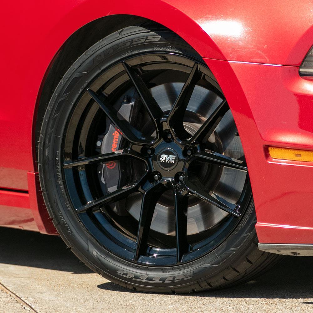 SVE Mustang DHP1 Wheel - 19x10 - Gloss Black (05-26)