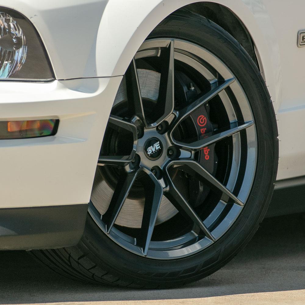 2005-14 Mustang SVE DHP1 Wheel & Firestone Tire Kit - 19x10  - Titanium Graphite