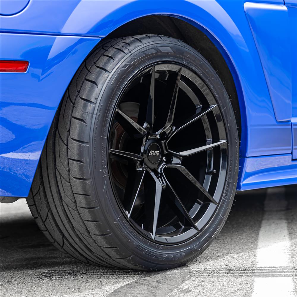 1994-04 Mustang SVE DHP1 Wheel Kit - 18x9/10  - Gloss Black