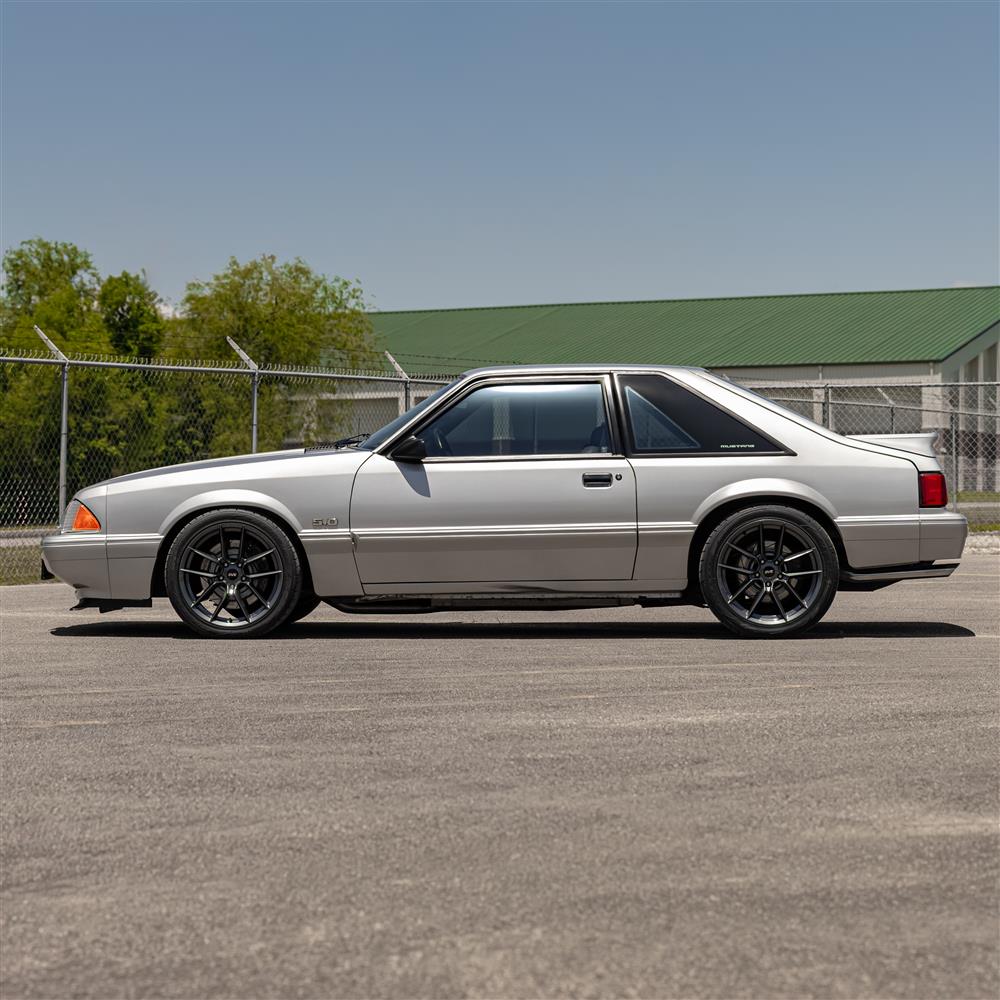 1994-04 Mustang SVE DHP1 Wheel Kit - 18x9/10  - Gloss Graphite