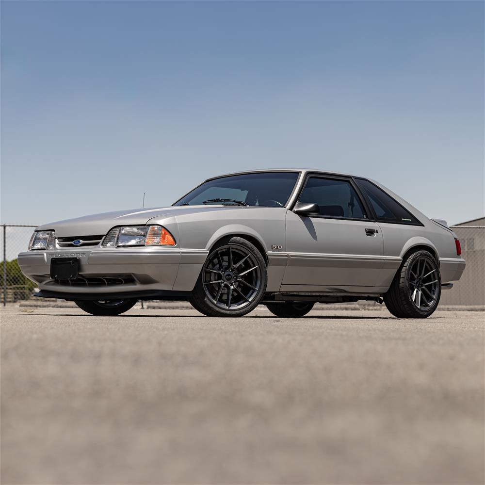 1994-04 Mustang SVE DHP1 Wheel Kit - 18x9/10  - Gloss Graphite