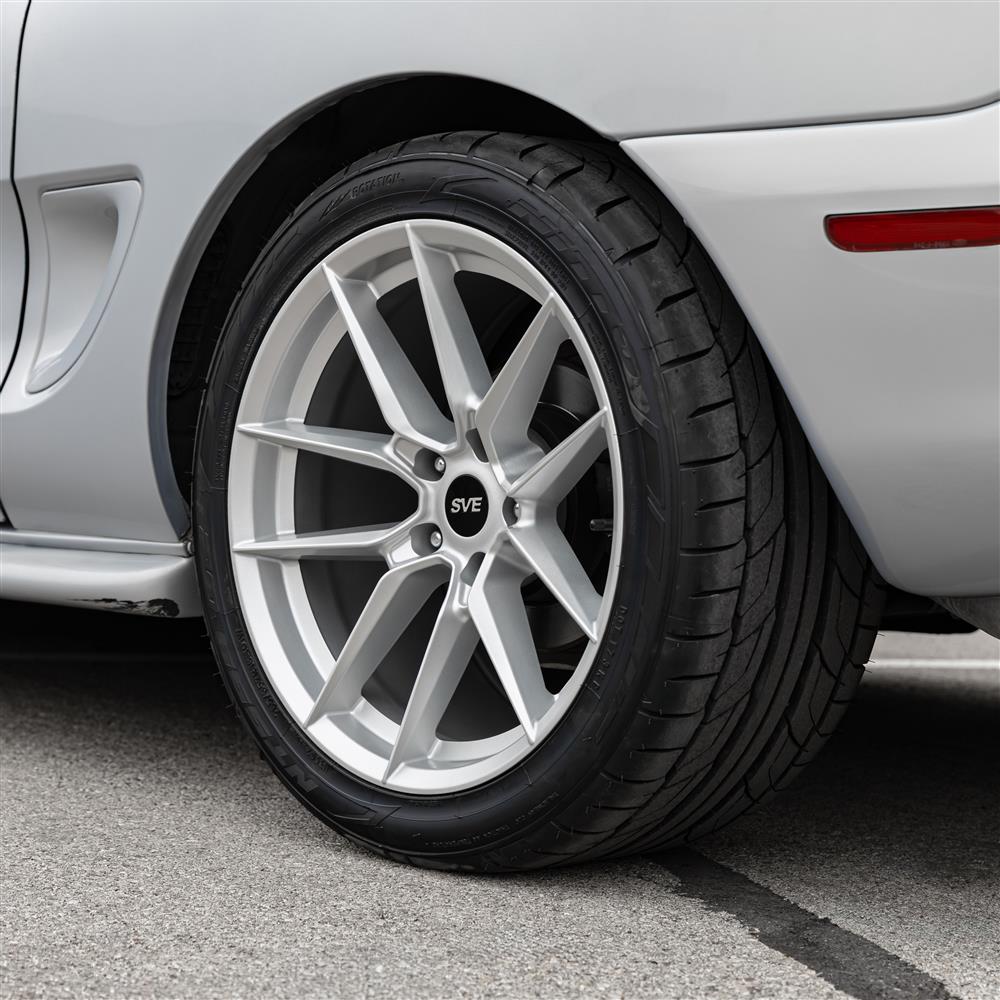 1994-04 Mustang SVE DHP1 Wheel Kit - 18x9/10  - Matte Silver