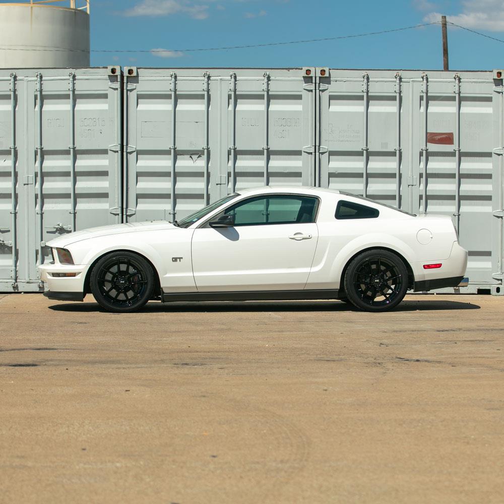 2005-14 Mustang SVE DHP1 Wheel & Nitto NT05 Tire Kit - 19x10/11  - Gloss Black