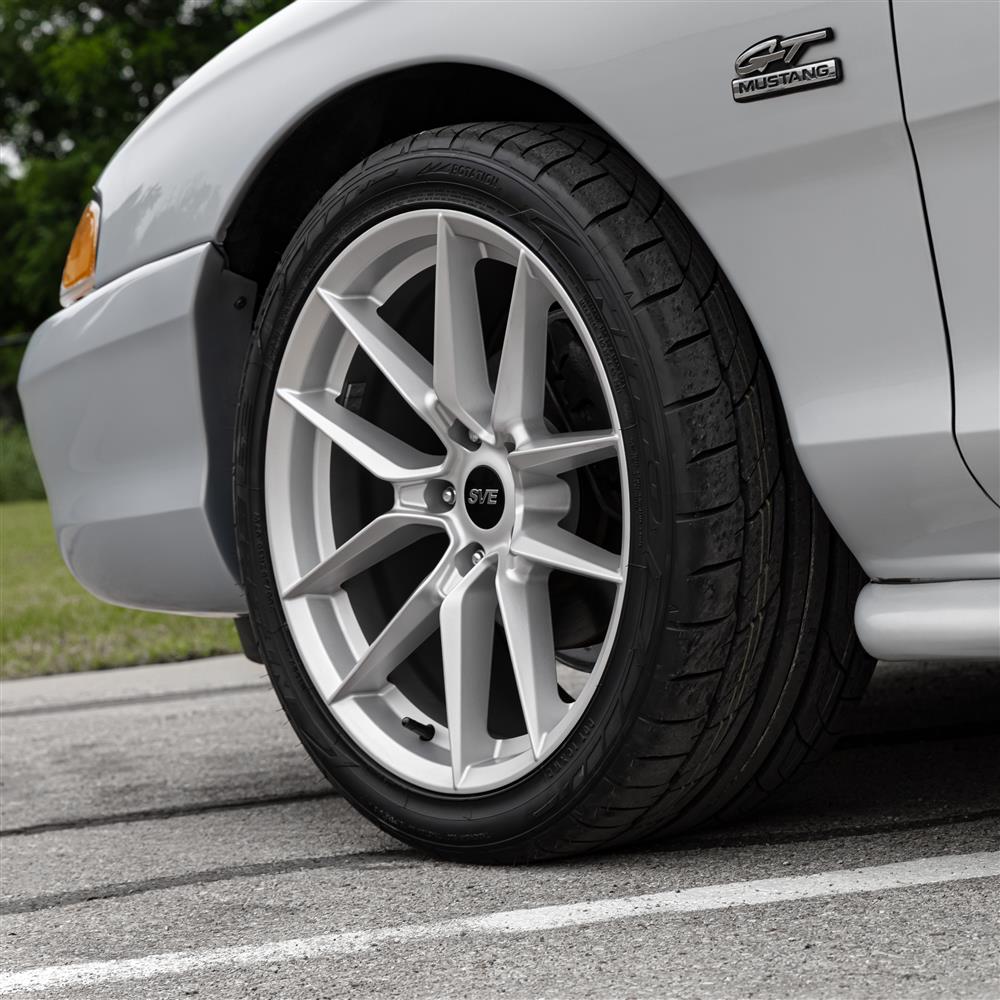 1994-04 Mustang SVE DHP1 Wheel & Nitto Tire Kit - 18x9/10  - Matte Silver