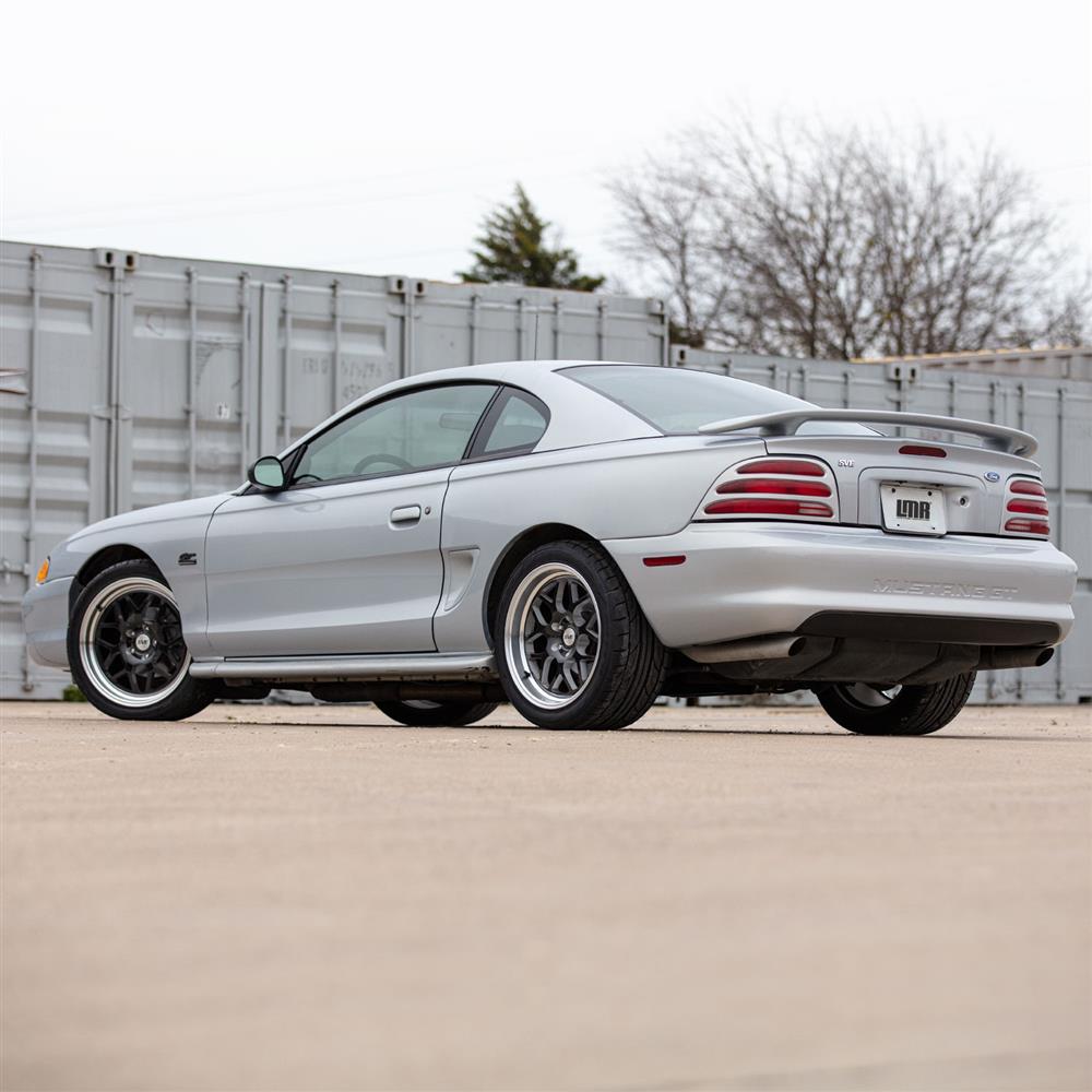 1994-2004 Mustang SVE Drag Comp Wheel & Sumitomo Tire Kit - 18x9/10 - Gloss Black