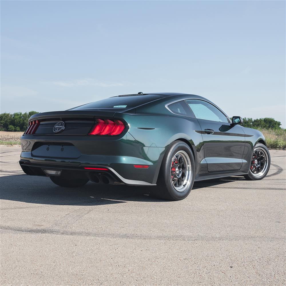 Mustang SVE Drag Comp Wheel & M/T Tire Kit - 18x5/17x10 | 15-23