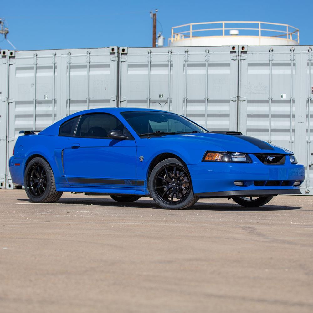 1994-04 Mustang SVE FR500 Wheel & Kenda Tire Kit - 18x9/10  - Black