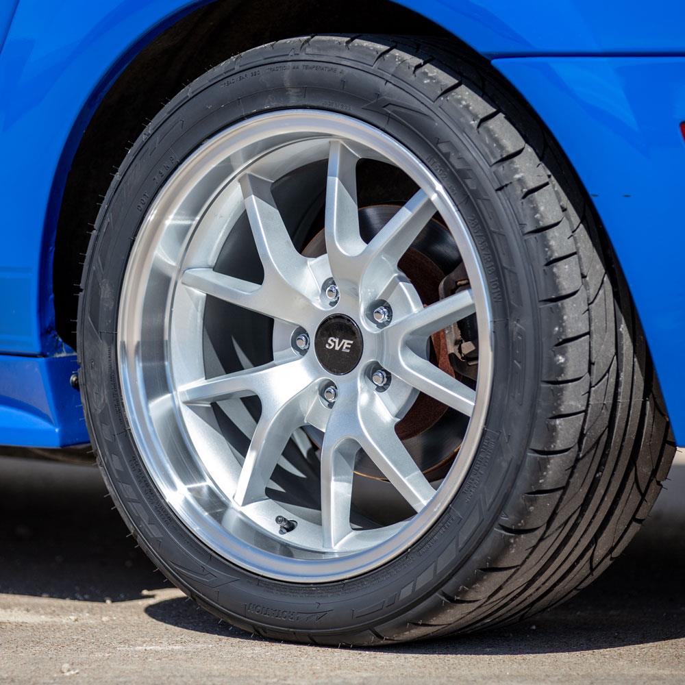 1994-2004 Mustang SVE FR500 Wheel & Nitto Tire Kit - 18X9/10 - Silver